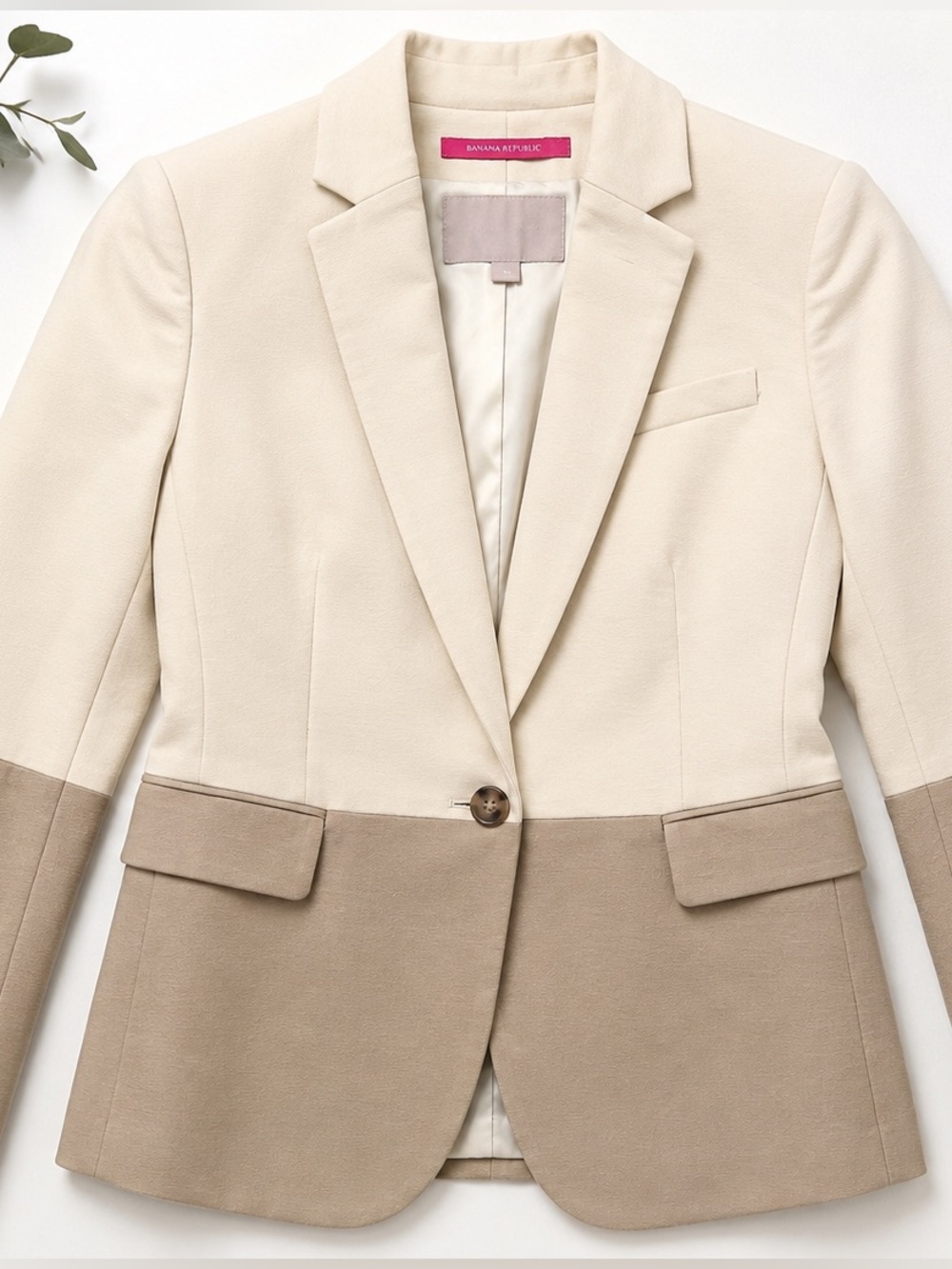 Banana Republic Two-Tone Colorblock Blazer Cream Tan